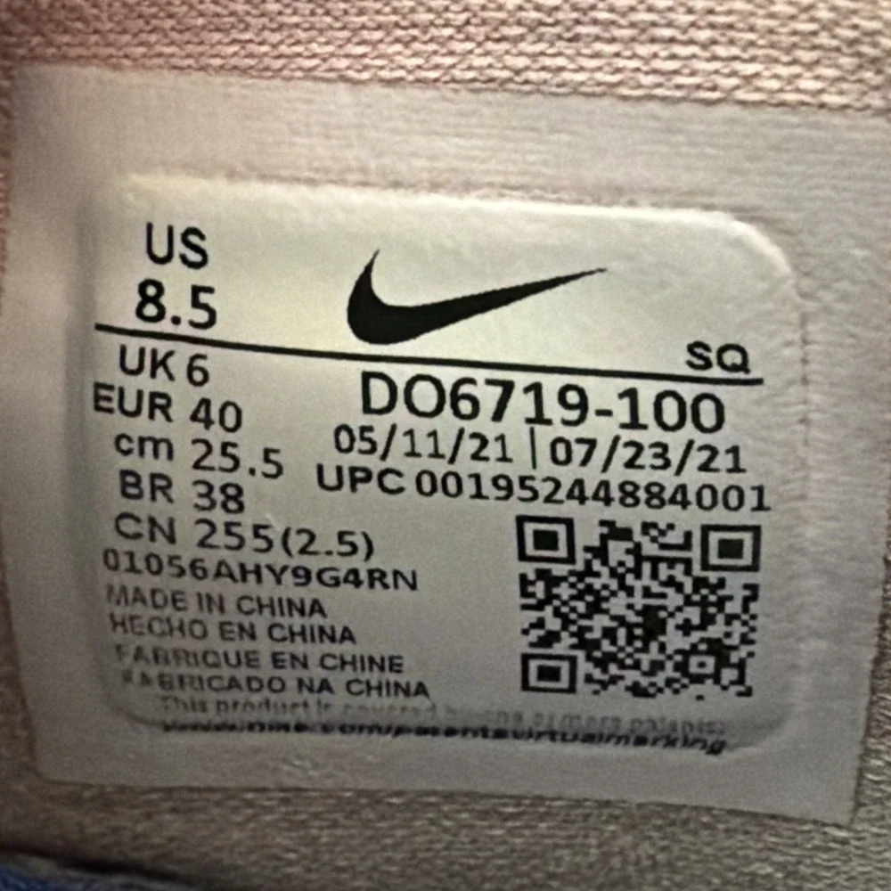Nike Air Force 1 Fontanka Women's Size 8.5 Men's  7 DO6719-100 (heel Wear) Shoes